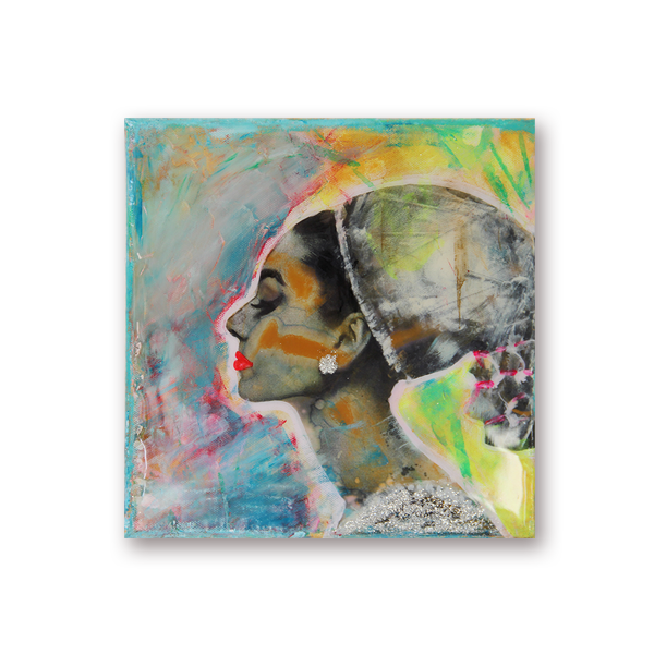 Elegant pop art portrait of Audrey Hepburn in soft pastel colors with silver accents, created by artist Kristin Kossi on a 25 x 25 cm canvas.